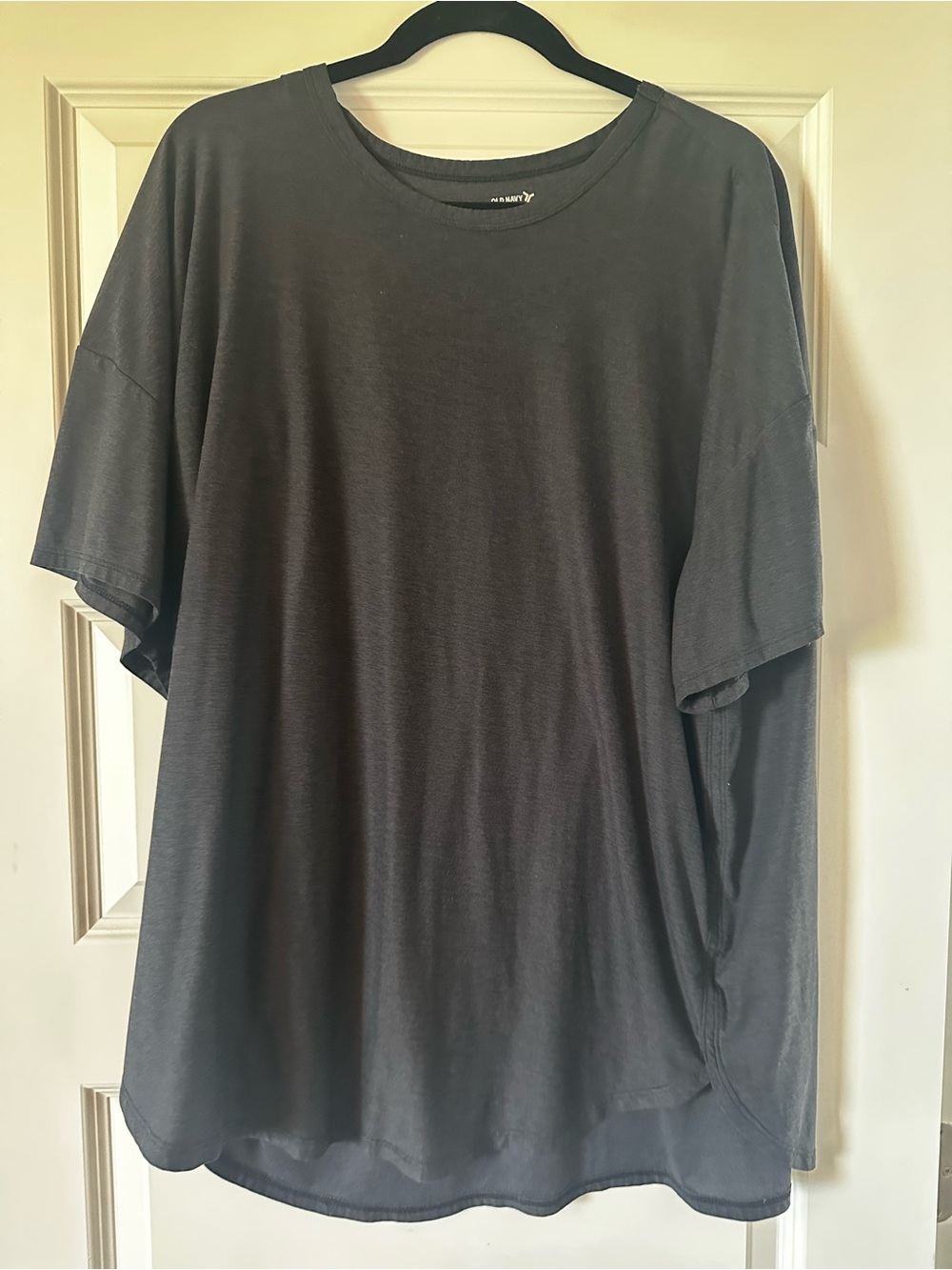 Old Navy Black Short Sleeve Crewneck Tee